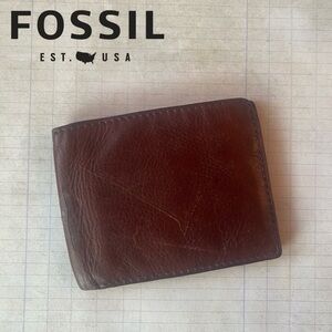 Fossil Classic Brown Leather Wallet
